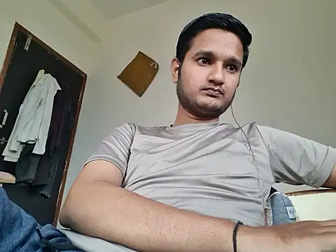 Snapshot of Jonrobinso chatting on October 17, 4:26 am Jonrobinso online show from October 17, 4:26 am