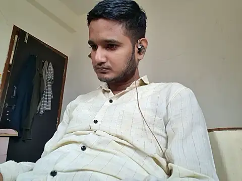 Snapshot of Jonrobinso chatting on November 25, 6:13 am Jonrobinso online show from November 25, 6:13 am