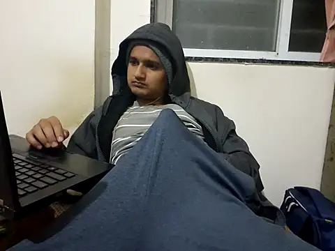 Snapshot of Jonrobinso chatting on December 20, 4:25 pm Jonrobinso online show from December 20, 4:25 pm