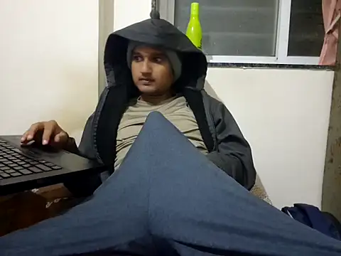 Snapshot of Jonrobinso chatting on December 22, 3:09 pm Jonrobinso online show from December 22, 3:09 pm