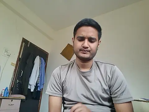 Snapshot of Jonrobinso chatting on January 10, 5:31 am Jonrobinso online show from January 10, 5:31 am