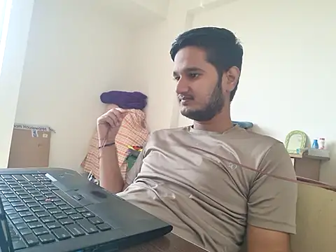 Snapshot of Jonrobinso chatting on March 22, 3:54 am Jonrobinso online show from March 22, 3:54 am