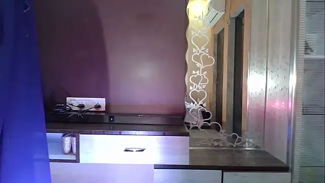 Magical Eyes09 online show from December 19, 5:18 am