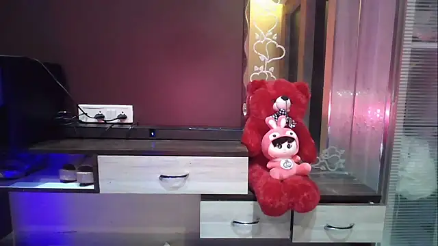 Magical Eyes09 online show from January 6, 4:36 am
