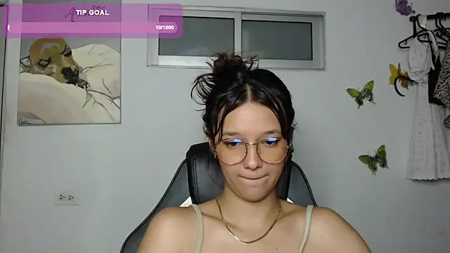 Snapshot of _Denis_sweet chatting on January 24, 4:27 am  Denis sweet online show from January 24, 4:27 am