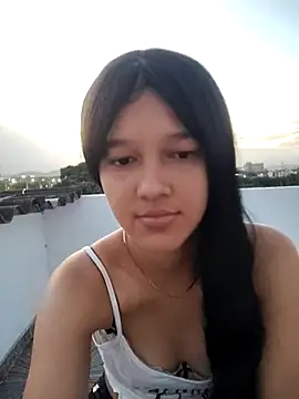 Snapshot of _Denis_sweet chatting on February 15, 11:14 pm  Denis sweet online show from February 15, 11:14 pm