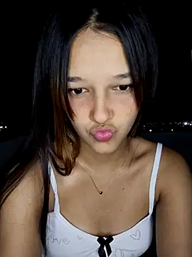 Snapshot of _Denis_sweet chatting on February 28, 11:34 pm  Denis sweet online show from February 28, 11:34 pm