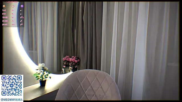 EvelyynLopez online show from December 19, 5:08 pm