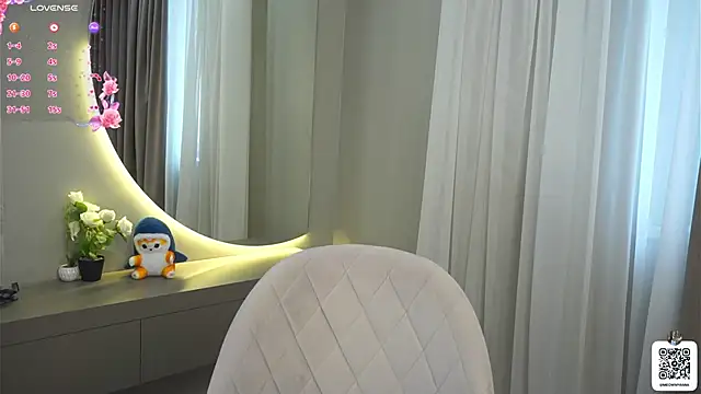 EvelyynLopez online show from March 2, 10:14 am