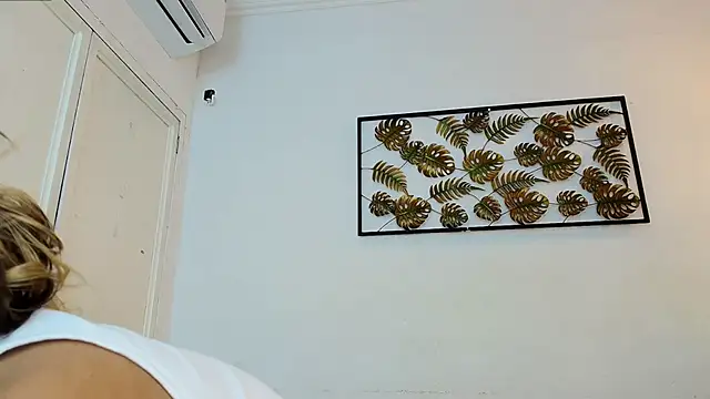 miranda villa online show from March 16, 12:22 pm