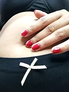 sanaya baby online show from October 3, 10:40 pm