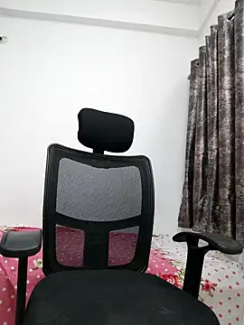 Snapshot of sanaya_baby chatting on February 13, 5:53 pm sanaya baby online show from February 13, 5:53 pm