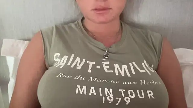 KaraLeee online show from March 4, 2:06 am