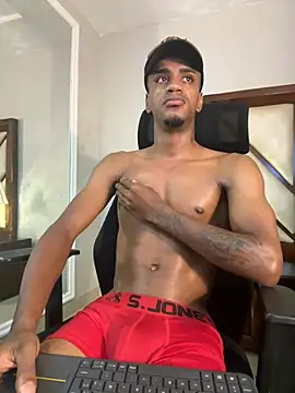 AaronCruz  online show from December 20, 1:58 am