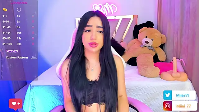 Snapshot of Miia77_ chatting on September 21, 4:14 am Miia77 online show from September 21, 4:14 am