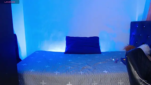 Kendall Gil online show from March 3, 5:09 am