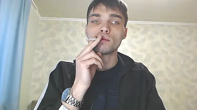 Snapshot of Simbo_cool chatting on May 12, 4:15 pm Simbo cool online show from May 12, 4:15 pm