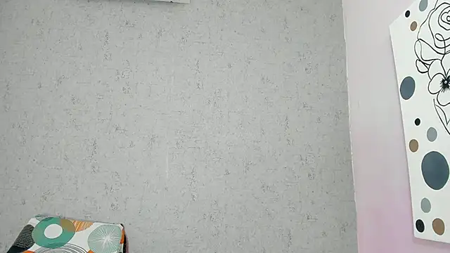 Tiffany mendez online show from October 20, 12:05 pm