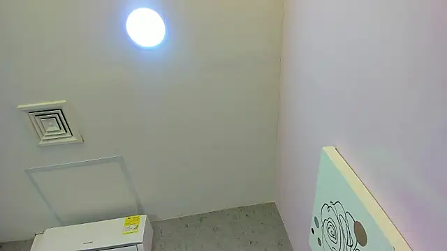 Tiffany mendez online show from March 31, 12:05 pm