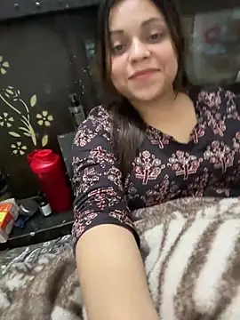 simmiiii online show from February 27, 7:58 pm