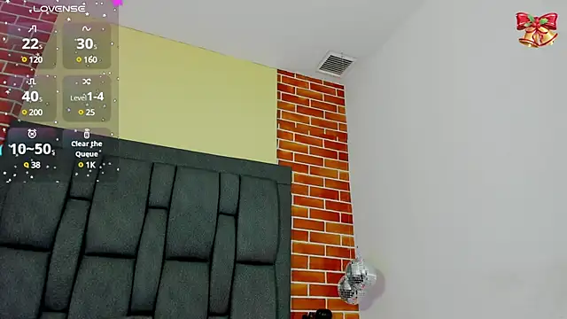 Snapshot of appolo_jay chatting on December 29, 3:11 am appolo jay online show from December 29, 3:11 am