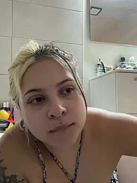 Snapshot of sammymoon chatting on January 16, 1:58 pm sammymoon online show from January 16, 1:58 pm