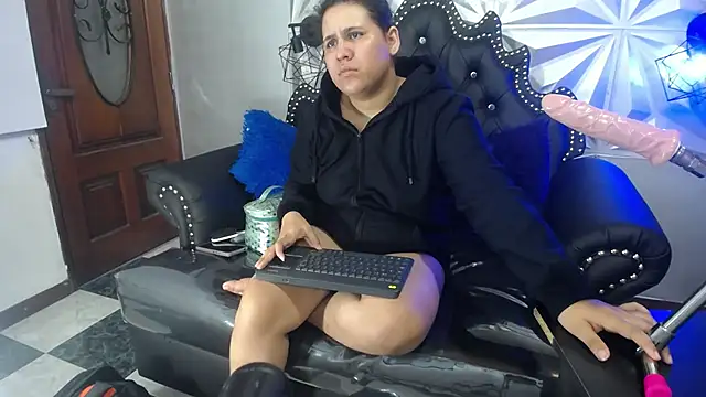 candy hairy online show from October 19, 3:29 am