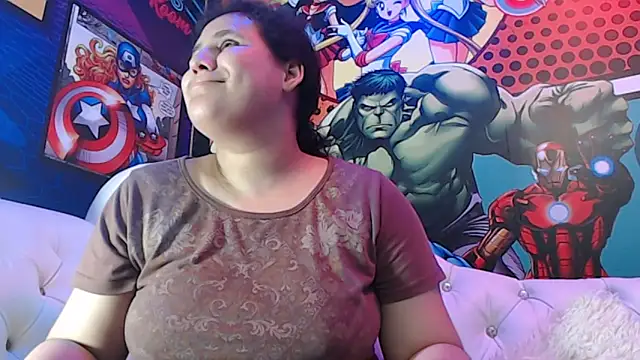 Snapshot of candy_hairy chatting on December 5, 2:31 am candy hairy online show from December 5, 2:31 am