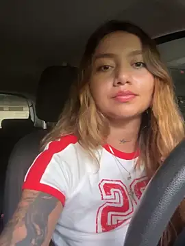 Snapshot of amanda-medrano1 chatting on March 12, 2:23 pm amanda-medrano1 online show from March 12, 2:23 pm