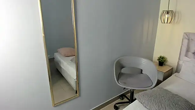 Snapshot of escarleth__ chatting on March 16, 11:58 am escarleth online show from March 16, 11:58 am