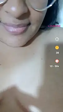 BrenditaLove online show from August 3, 5:06 am
