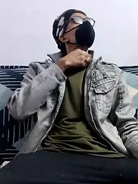 Habibi big b online show from March 9, 7:59 pm