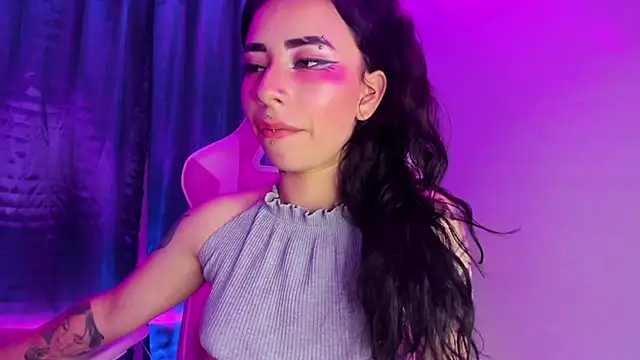 hanna  azumi online show from December 29, 5:31 am