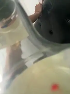 Snapshot of Zairaisak chatting on March 16, 10:08 am Zairaisak online show from March 16, 10:08 am