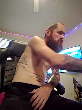 lit702 online show from January 6, 6:22 pm