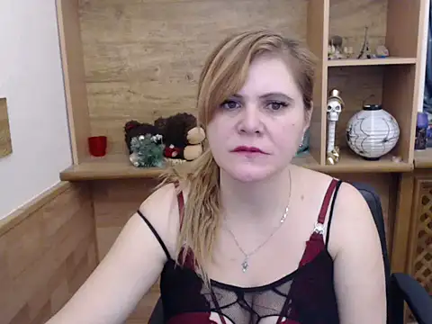 DaniellaKiss online show from February 28, 9:27 pm