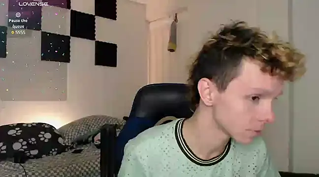 bryamado69 online show from January 30, 11:02 pm