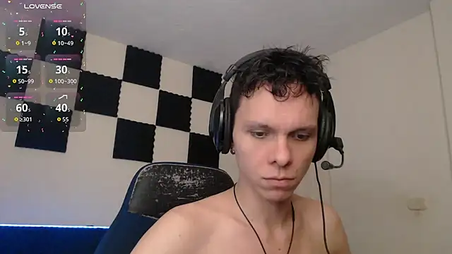 bryamado69 online show from December 3, 4:31 am