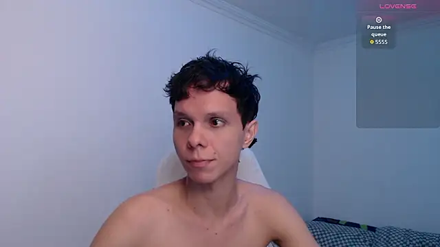 bryamado69 online show from March 23, 8:29 am