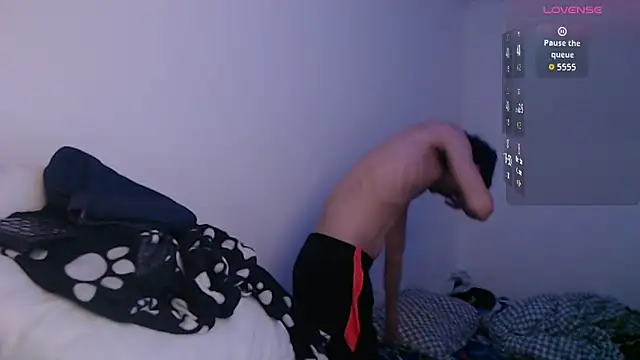 bryamado69 online show from May 3, 1:28 pm