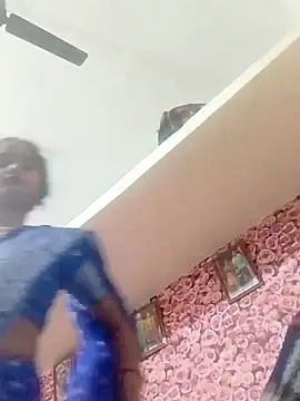 Snapshot of annaya_sweet chatting on February 15, 9:08 am annaya sweet online show from February 15, 9:08 am