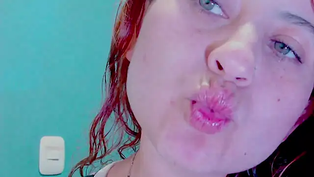 zoe jones3 online show from January 8, 10:27 pm