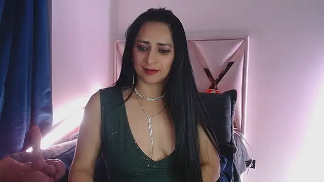 Snapshot of Andrea_Sexx_ chatting on February 1, 9:00 am Andrea Sexx online show from February 1, 9:00 am
