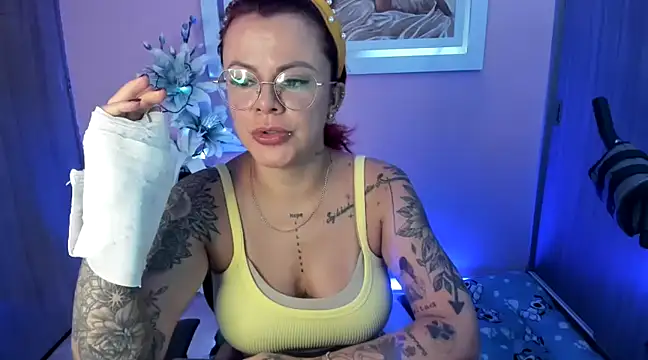 KAROL MILF online show from January 26, 10:13 pm