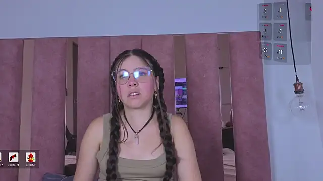 sweetniite online show from June 21, 4:04 am