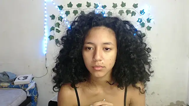 ley blus10 online show from January 6, 12:46 pm