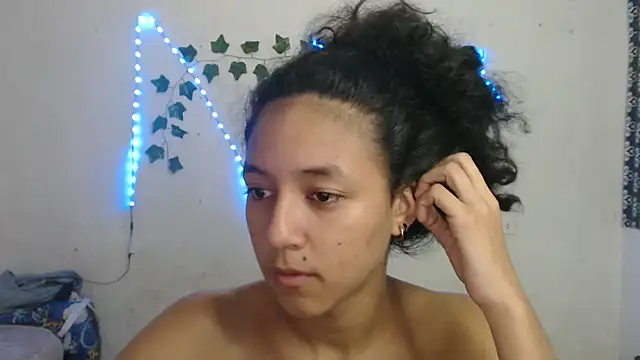 ley blus10 online show from January 13, 4:51 pm