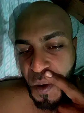 Snapshot of islandvybee55 chatting on September 15, 6:57 am islandvybee55 online show from September 15, 6:57 am