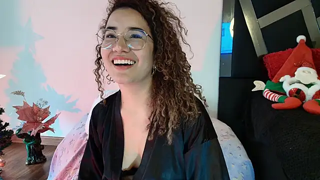 Charlotte11-11 online show from December 22, 7:10 pm