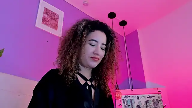 Charlotte11-11 online show from October 30, 2:40 pm